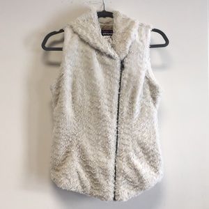 Patagonia Faux Fur Vest | XS
